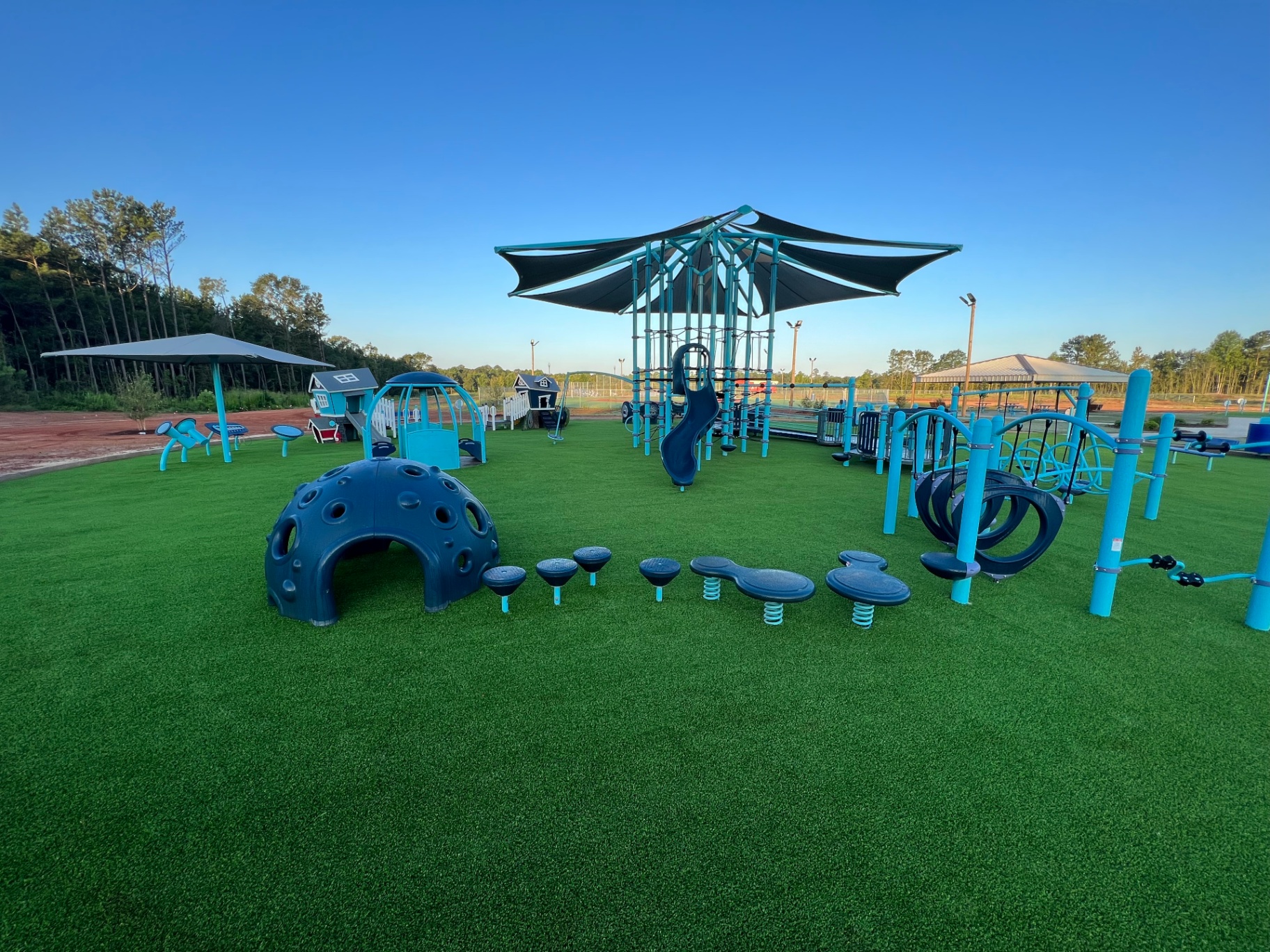Fieldturf Usa Fake Grass Pros | Premier Synthetic Turf Sales & Installation | Field ...